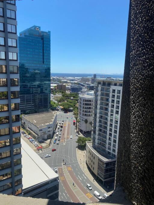Appartement Modern Elegance With An Ocean View At One Thibault Kaapstad